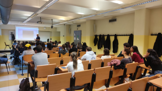 Foto di un'aula in cui sono stati svolti i laboratori